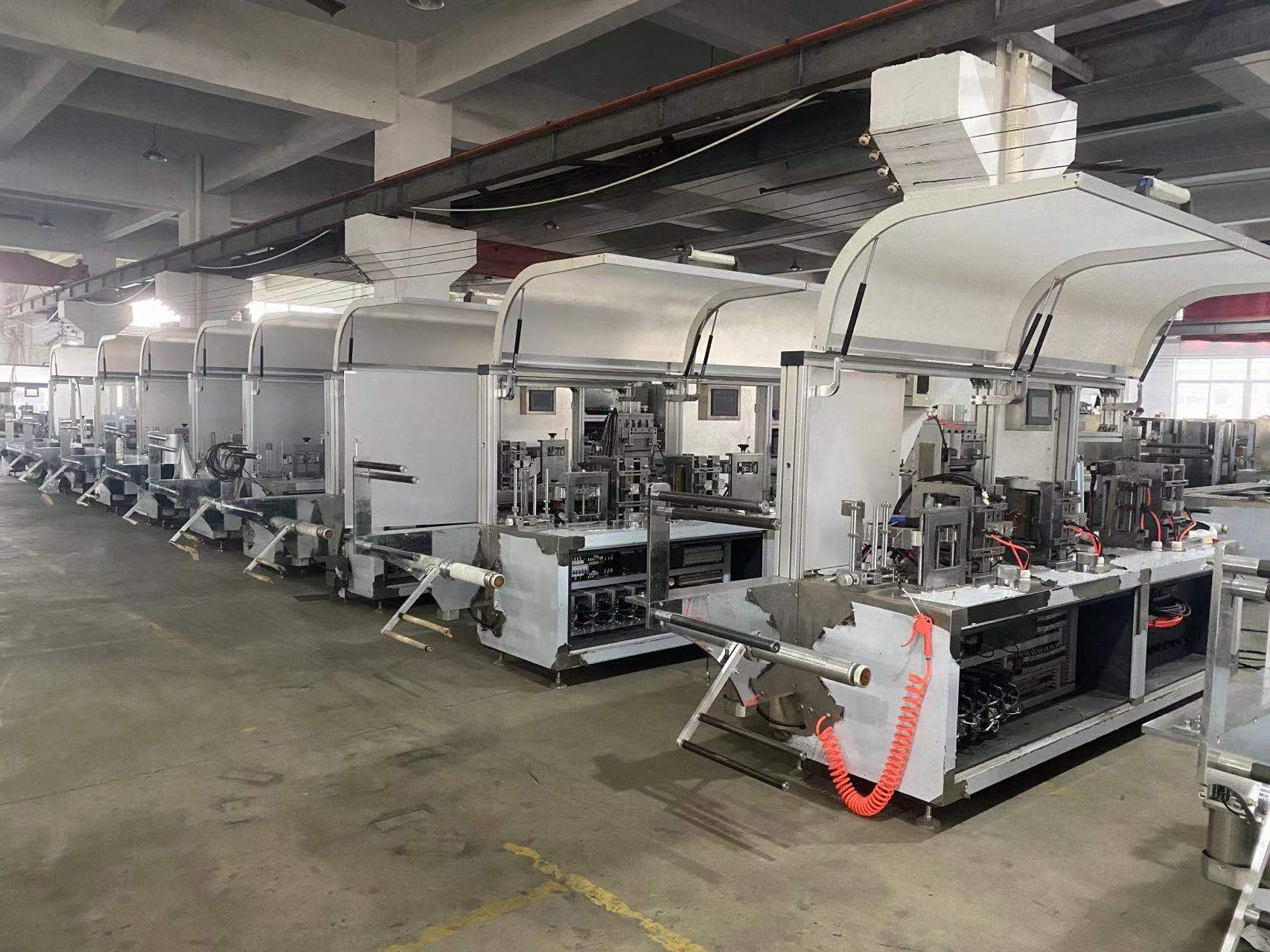 全自動四邊封濕巾包裝機